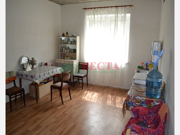 Дом, 250.00 м², на участке 26 сот. фото 2