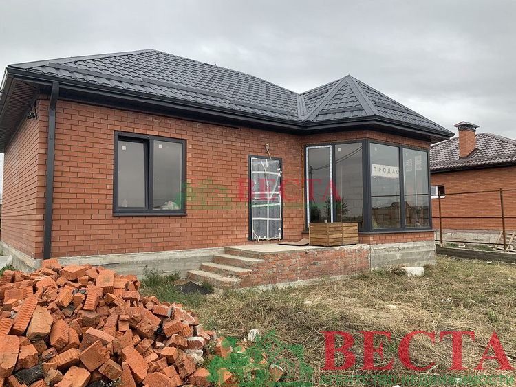 Дом, 90.00 м², на участке 4.80 сот. фото 2