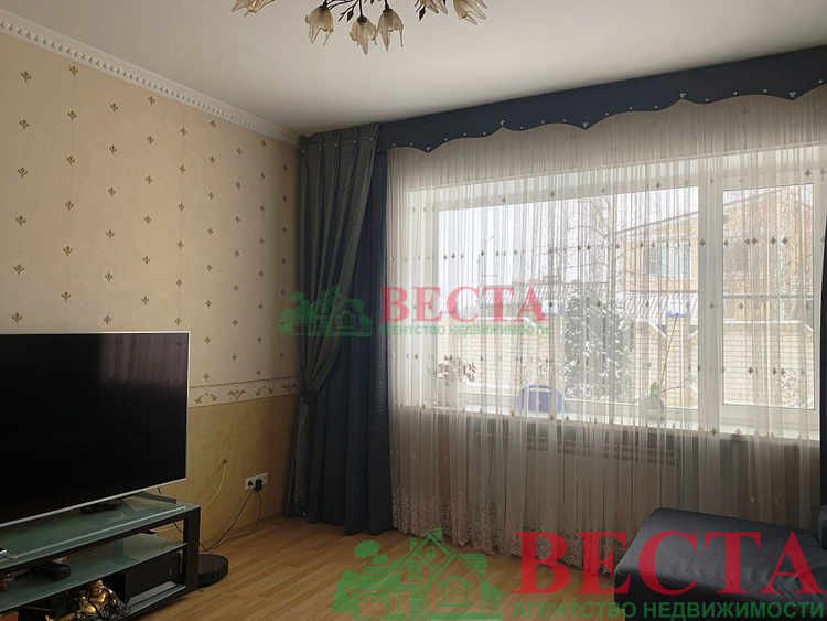 Дом, 241.00 м², на участке 8.50 сот. фото 4