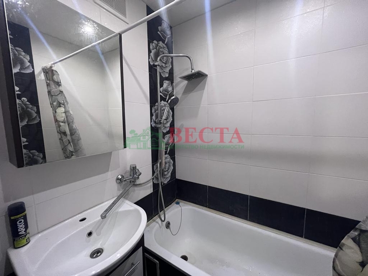 3-комнатная квартира, 57.20 м², 5/5 этаж фото 10