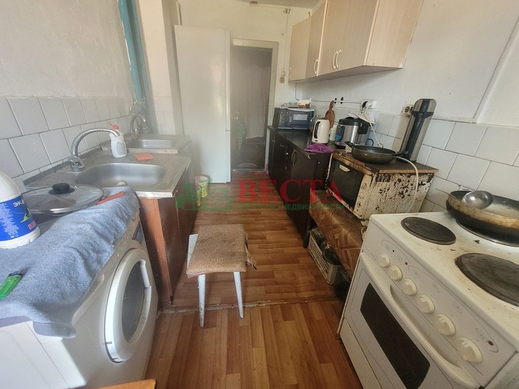 1-комнатная квартира, 12.00 м², 1/5 этаж фото 11