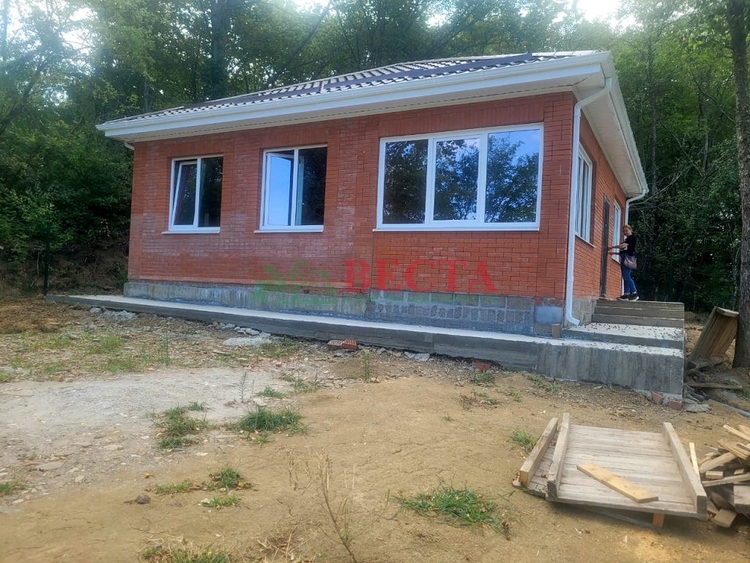 Дом, 68.00 м², на участке 10 сот. фото 0