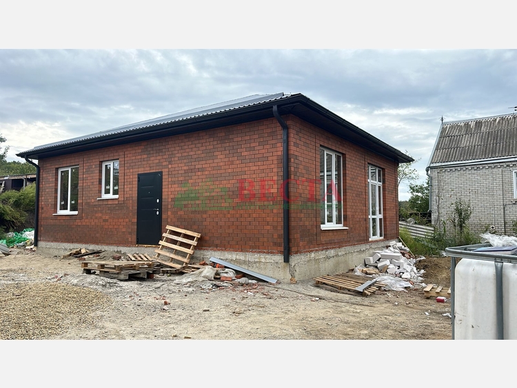 Дом, 80.00 м², на участке 7.50 сот. фото 0