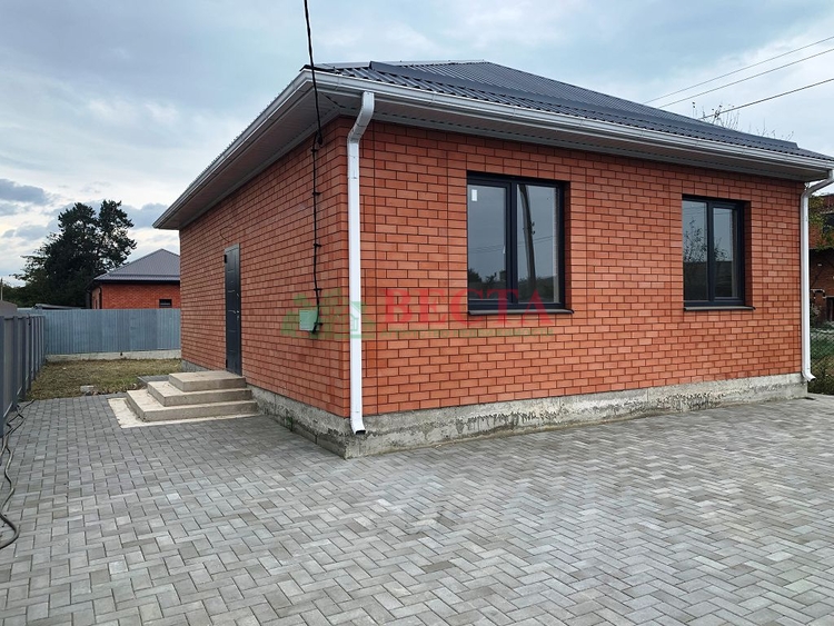 Дом, 75.00 м², на участке 4 сот. фото 0