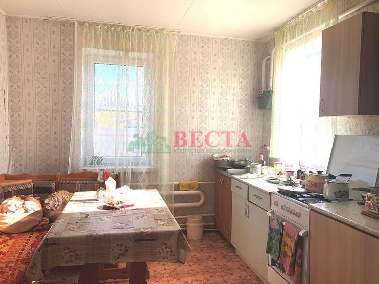 Дом, 68.00 м², на участке 9 сот. фото 2