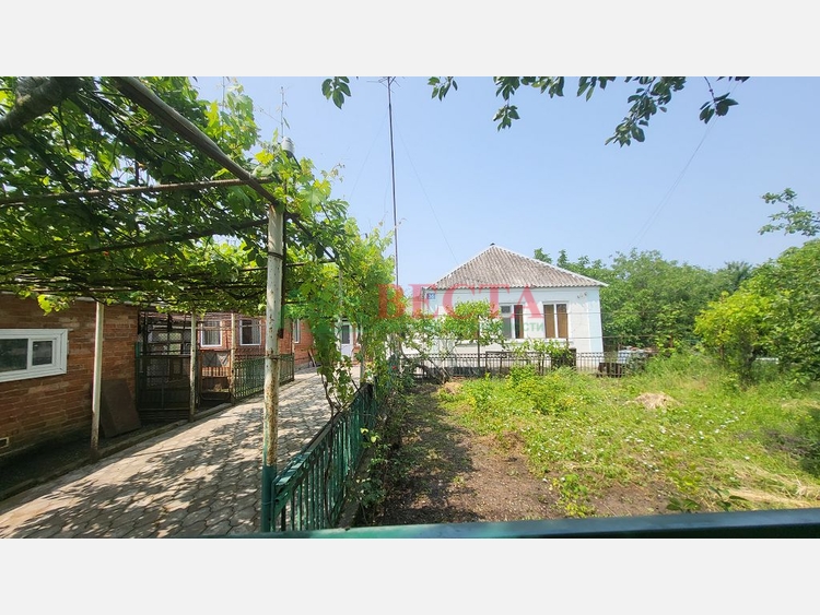Дом, 60.00 м², на участке 8 сот. фото 8