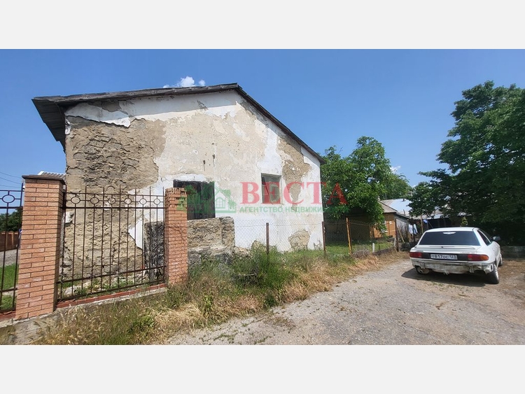 Дом, 170.00 м², на участке 4.42 сот. фото 3