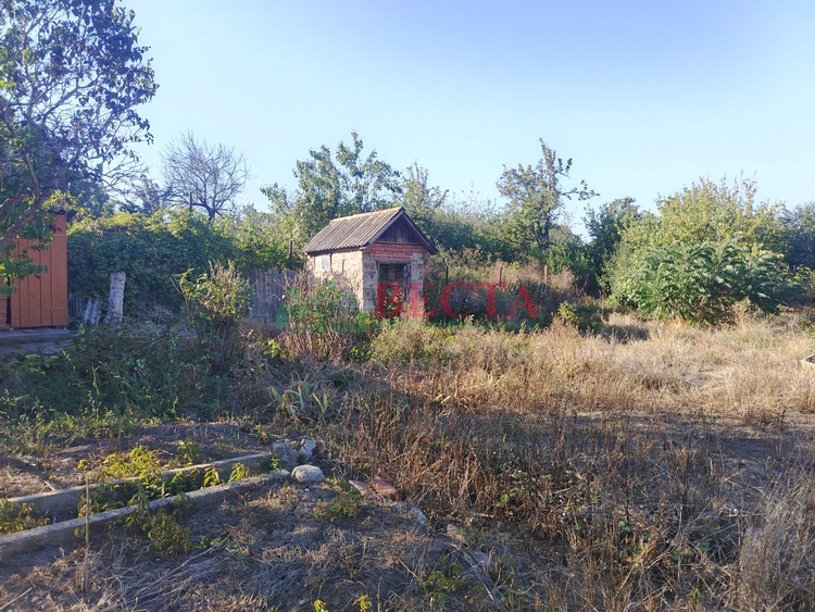 Дом, 30.00 м², на участке 10 сот. фото 3