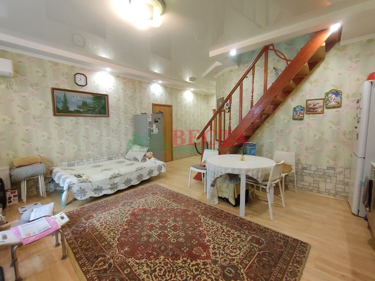 Дом, 97.00 м², на участке 5 сот. фото 1
