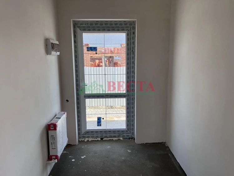 Дом, 77.00 м², на участке 3.30 сот. фото 4