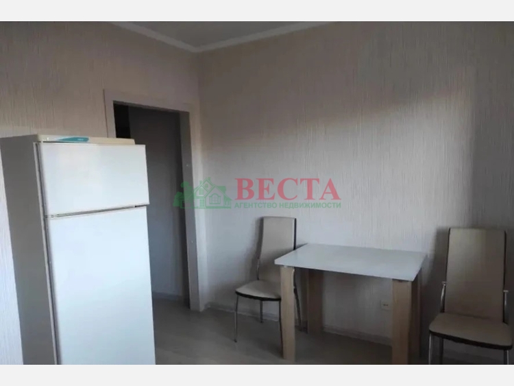1-комнатная квартира, 36.00 м², 2/3 этаж фото 3