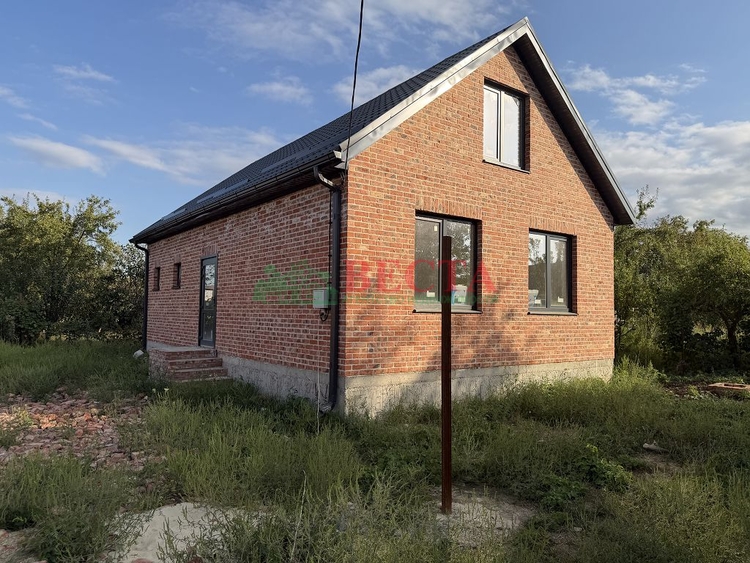 Дом, 75.00 м², на участке 3 сот. фото 1
