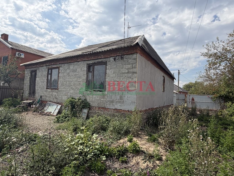 Дом, 85.00 м², на участке 10 сот. фото 3