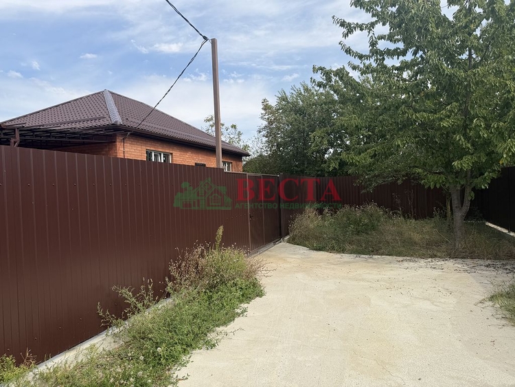 Дом, 80.00 м², на участке 3.50 сот. фото 2
