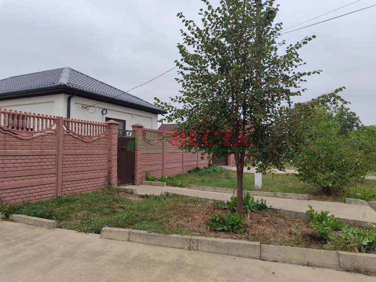 Дом, 58.00 м², на участке 5 сот. фото 0